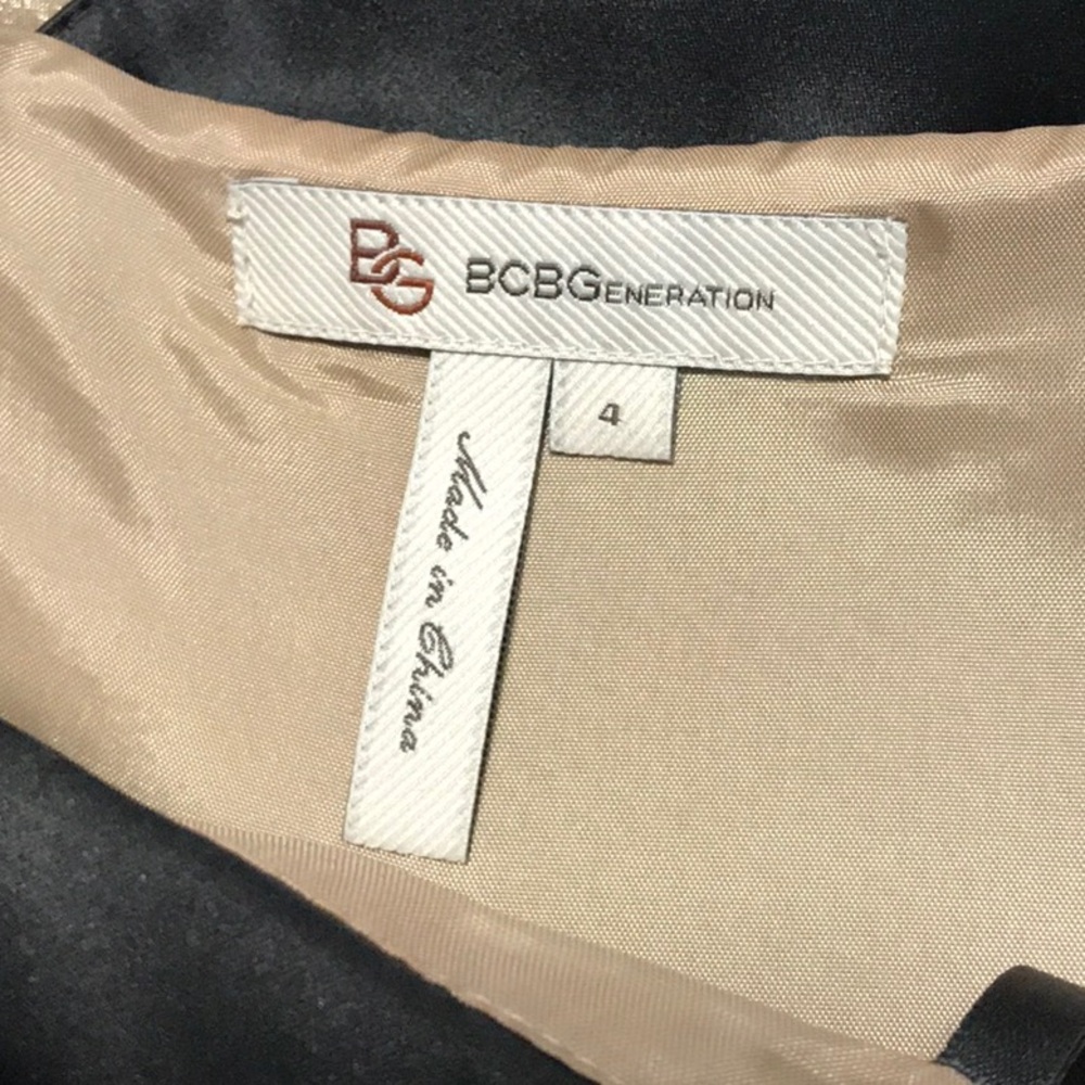 BCBG BLACK/GOLD STRAPLESS DRESS - Picture 3 of 4
